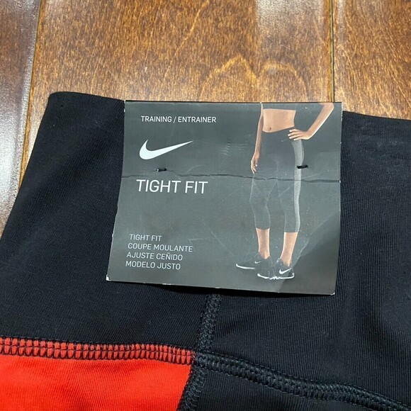 Nike Dri Fit Tight Black Red Training Leggings Pants Women's Size Medium NWT - Picture 6 of 6